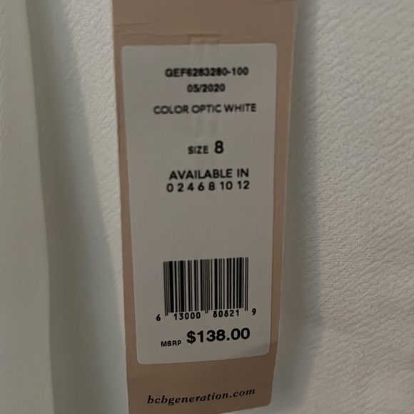 NWT BCBGeneration White Ruffle sleeve dress - Picture 6 of 6
